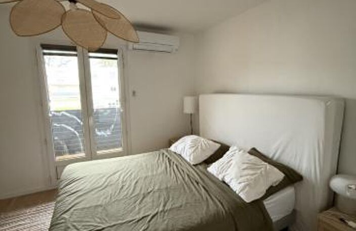 T2 — photo 4