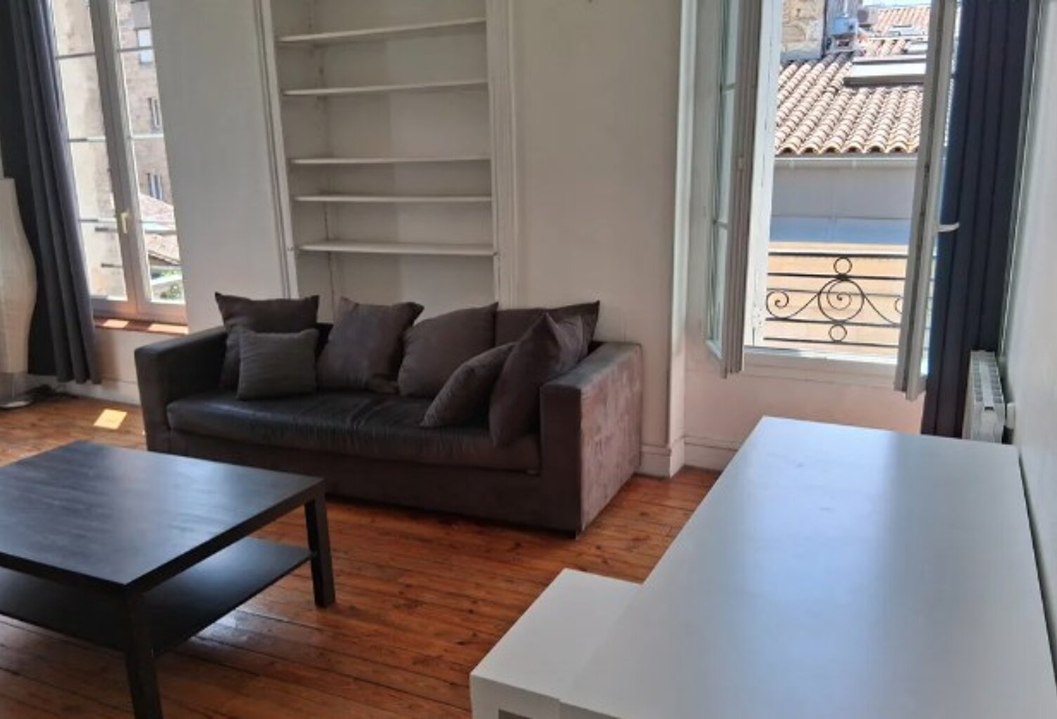 T2 — photo 1
