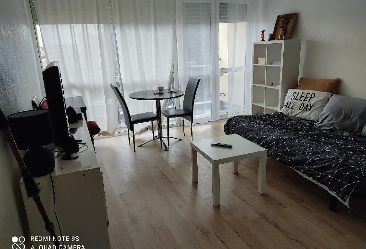 T1 — photo 1