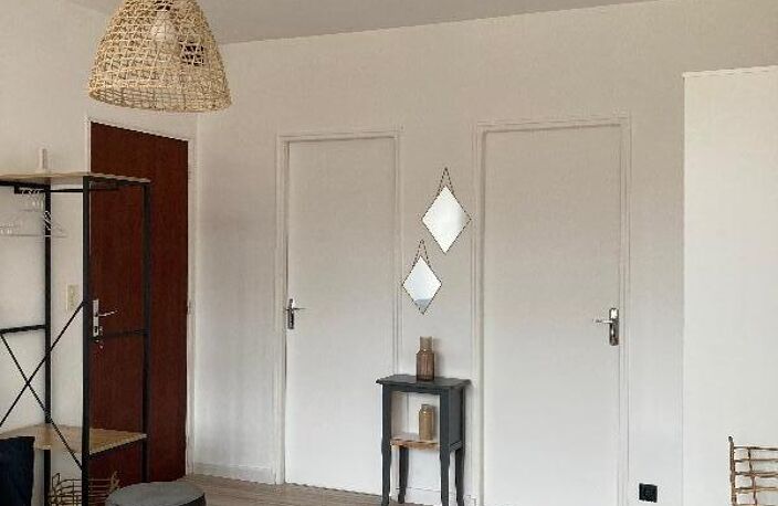 T1 — photo 4