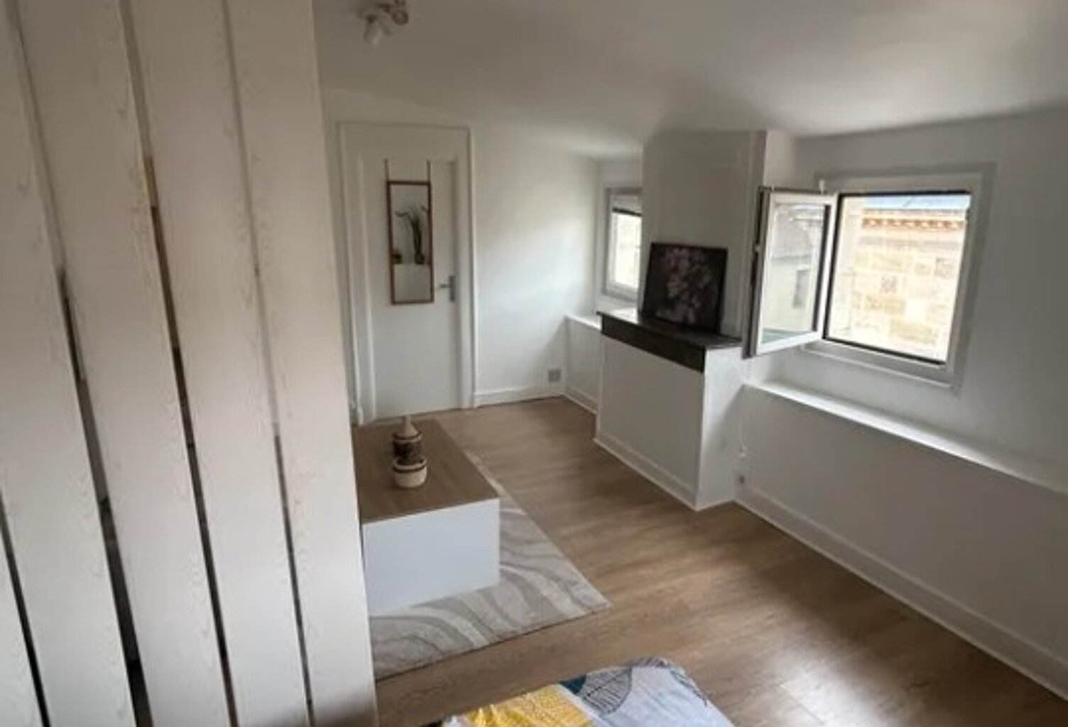 T1 — photo 1