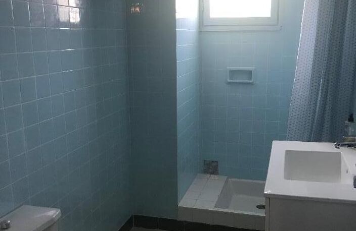T1 — photo 2