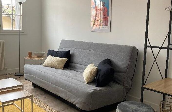 T1 — photo 3