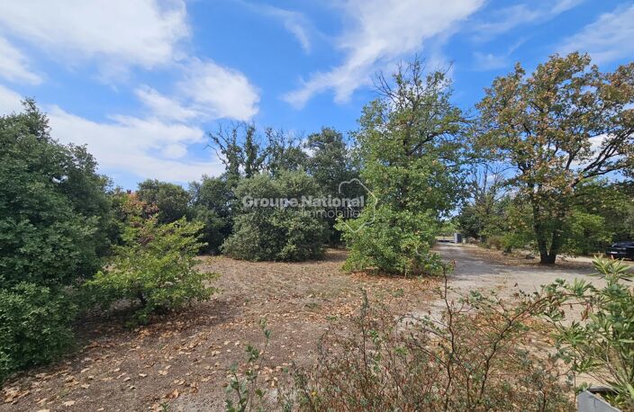 PERNES LES FONTAINES VILLA DE PLAIN PIED SUR TERRAIN DE 4173 m² — photo 3