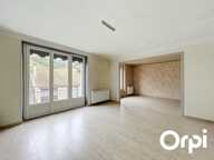 Appartement à vendre - Ville basse de Saint-Flour — photo 2