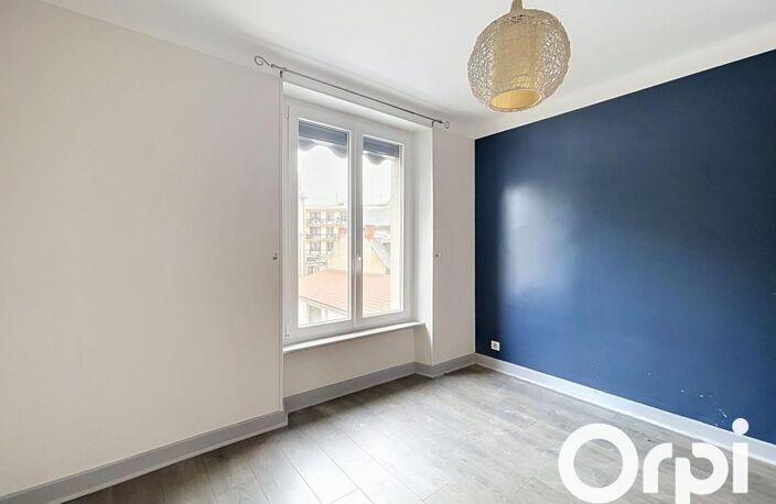 Appartement à vendre - Ville basse de Saint-Flour — photo 4