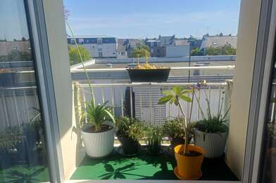 Appartement 3 pièces 760 €