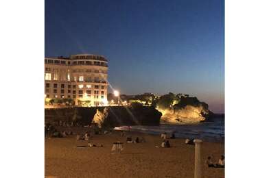 Appartement 3 pièces 2250 €