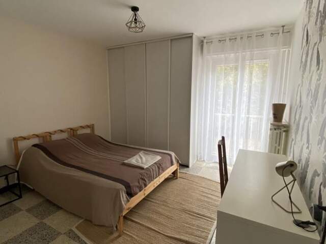 Chambre de 14m2 à louer sur Toulon — photo du bien