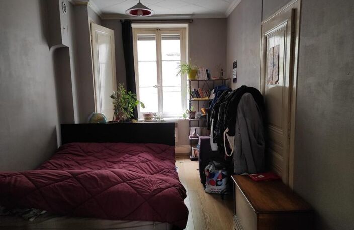 Appartement de 70m2 à louer sur Lyon 07 — photo 3