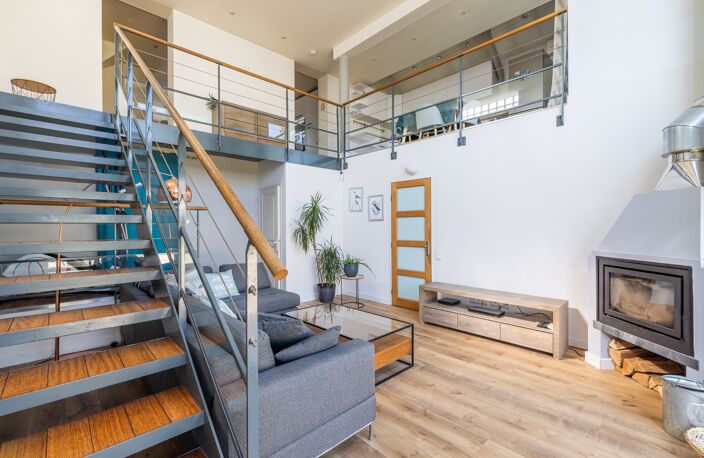 A vendre maison climatisée Sainte Genevieve des Bois (91700) véritable coup de cœur dans le Triangle d’Or : une maison individuelle de 153 m² offrant 5 chambres, un garage — photo 2