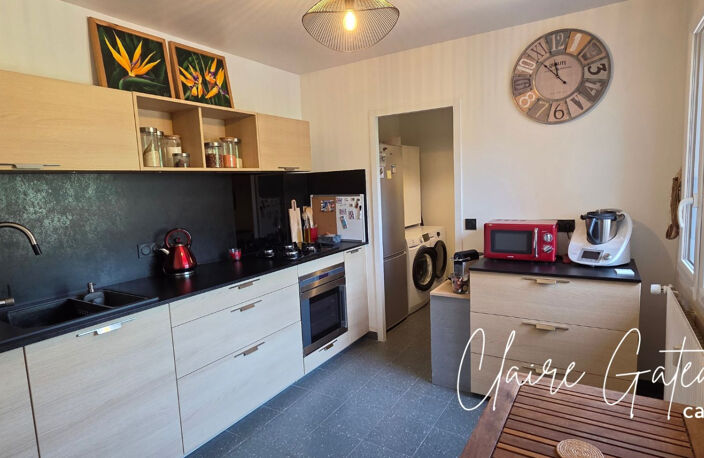 Appartement à vendre 4 pièces CHAMBERY (73) Duplex avec terrasse de 24 M², vue dégagée et garage — photo 5