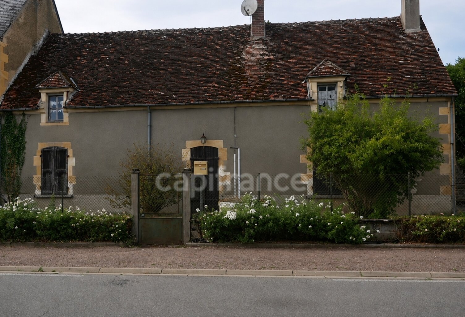 Maison à vendre 3 pièces POISEUX (58) — photo 1