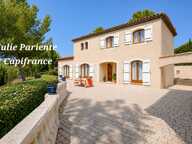 Maison à vendre 6 pièces LA CIOTAT (13)4000 M2 Terrain — photo 2