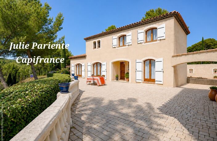 Maison à vendre 6 pièces LA CIOTAT (13)4000 M2 Terrain — photo 2