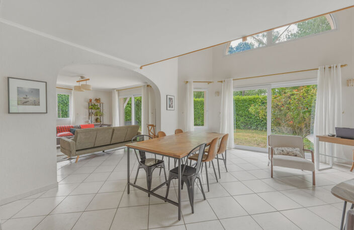 Maison à vendre 7 pièces ORNEX (01) — photo 2
