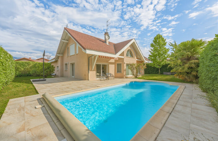 Maison à vendre 7 pièces ORNEX (01) — photo 3