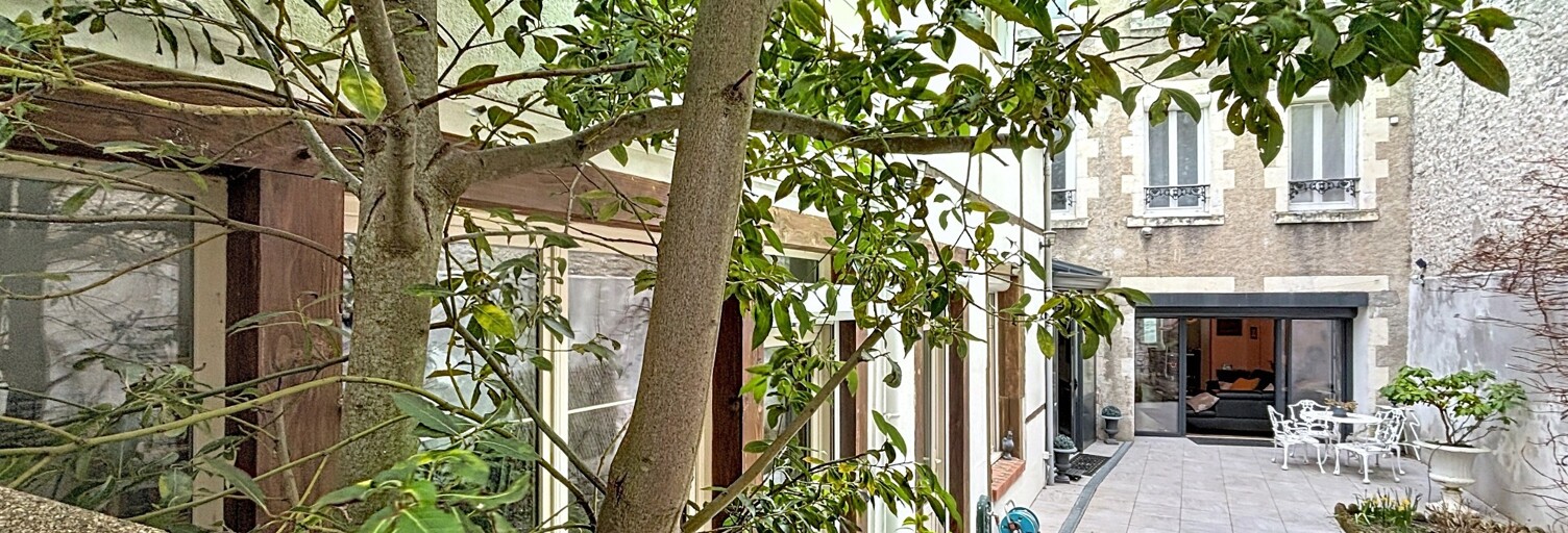 Maison 8 Pièces 213 m² à vendre à Orléans (45000)