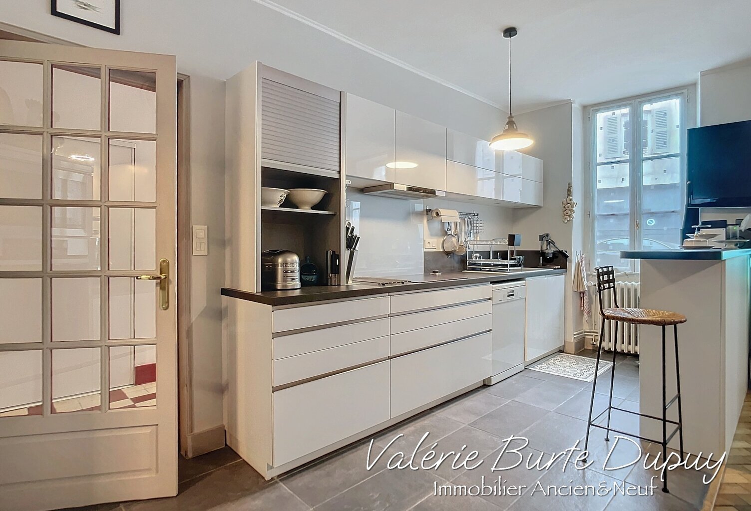 Orléans faubourg St Vincent-Parc pasteur Maison de ville à vendre 213m2 5 Chambres et terrasse arborée — photo 1