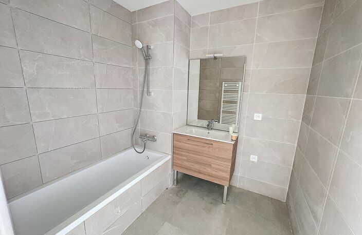 Appartement à vendre 2 pièces VETRAZ MONTHOUX (74) — photo 3