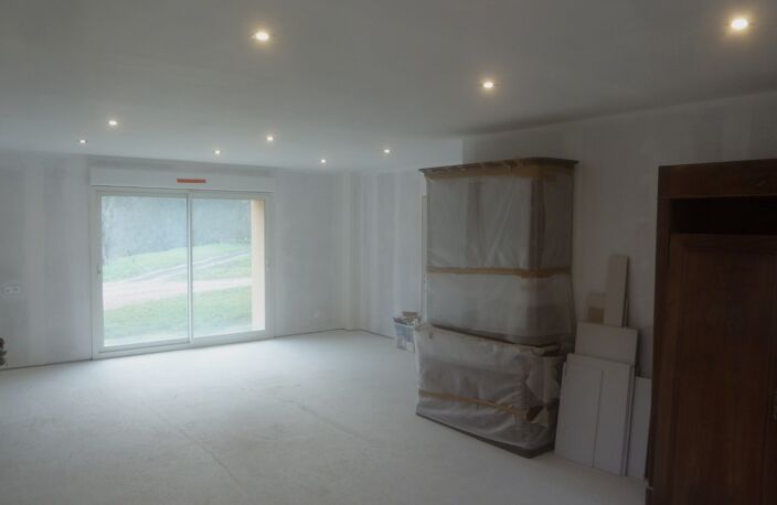Ensemble immobilier proche de Paris — photo 2