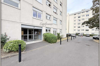 Appartement 4 pièces 184000 €