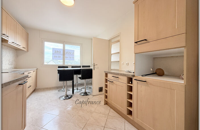 Appartement 4 pièces - 2 places de parking + cave Clichy-sous-bois — photo 5