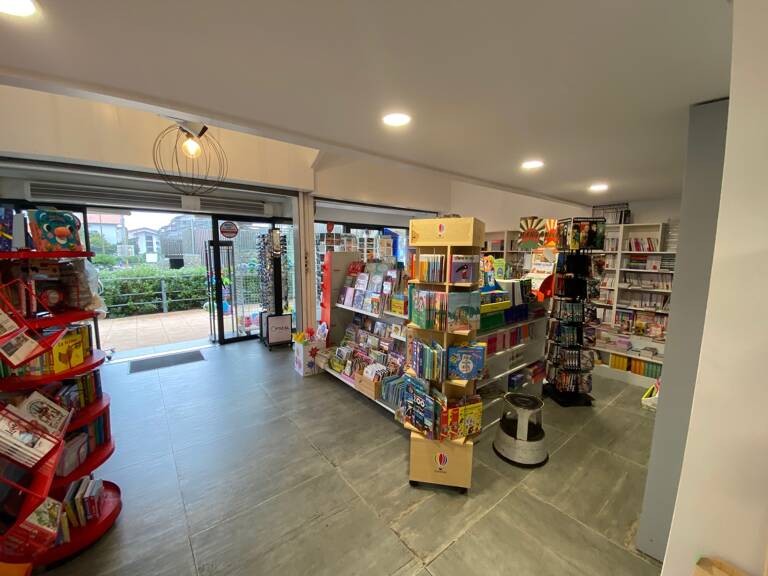 TABAC. PRESSE.LIBRAIRIE - EMPLACEMENT PLAGE-LANDES (40) — photo 1
