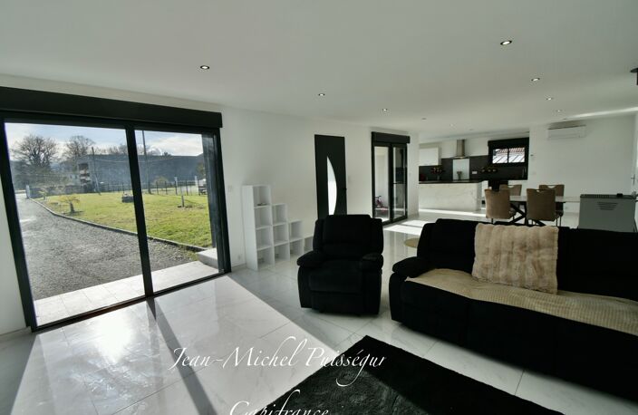 Maison à Vendre 140m2 5 pièces à LABARTHE INARD (31), Terrain 1900m2 — photo 4
