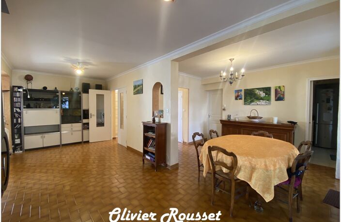 Béziers — Maison T6 de 126 m² avec terrasse et garage, quartier calme — photo 2