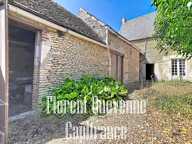 JORT – Maison de bourg en pierre avec dépendances et jardin — photo 2