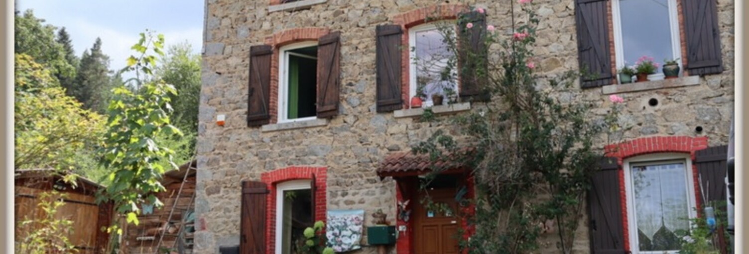 Maison 6 Pièces 136 m² à vendre à Celles-sur-Durolle (63250)