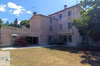 Maison 14 pièces 500000 €