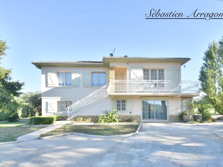 DAUSSE (47) - Maison familiale avec deux logements indépendants et plus de 5 700 m² de terrain — photo 1