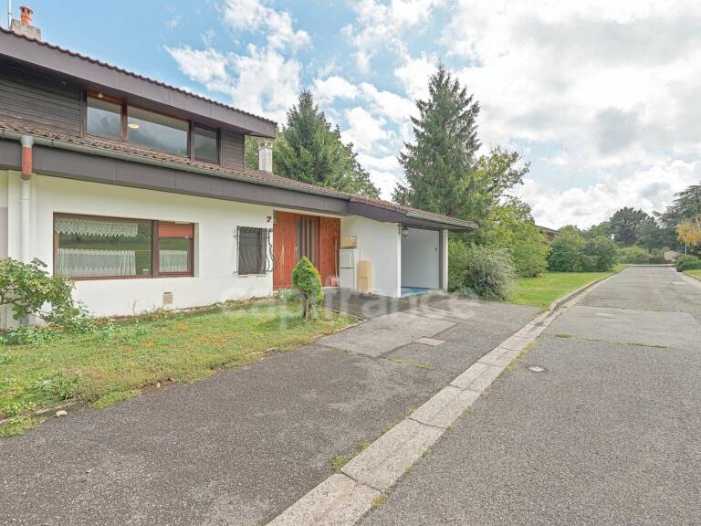 Maison à vendre 4 pièces SERGY (01) — photo 1