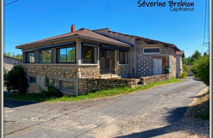 Maison spacieuse, gros potentiel, garage, terrasse – Peschadoires, à 5 min de Thiers — photo 2
