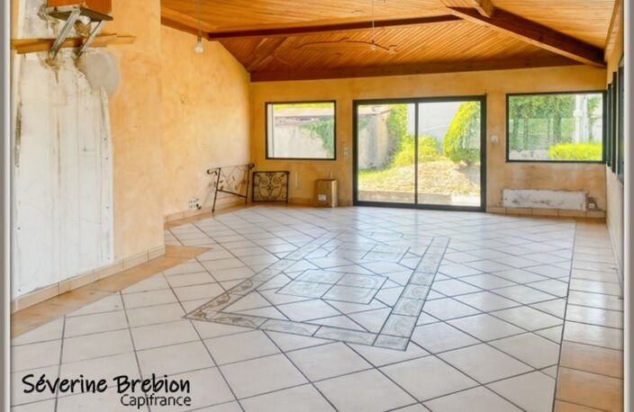 Maison spacieuse, gros potentiel, garage, terrasse – Peschadoires, à 5 min de Thiers — photo 5
