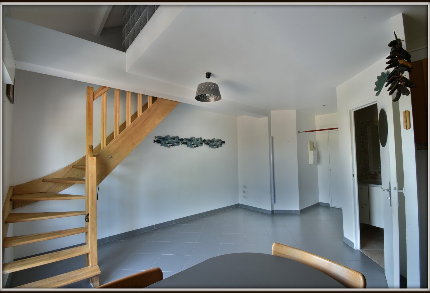 Appartement à vendre Triangle d’Or de Sainte-Geneviève-des-Bois – Un duplex au dernier étage avec balcon et 2 parkings — photo 1