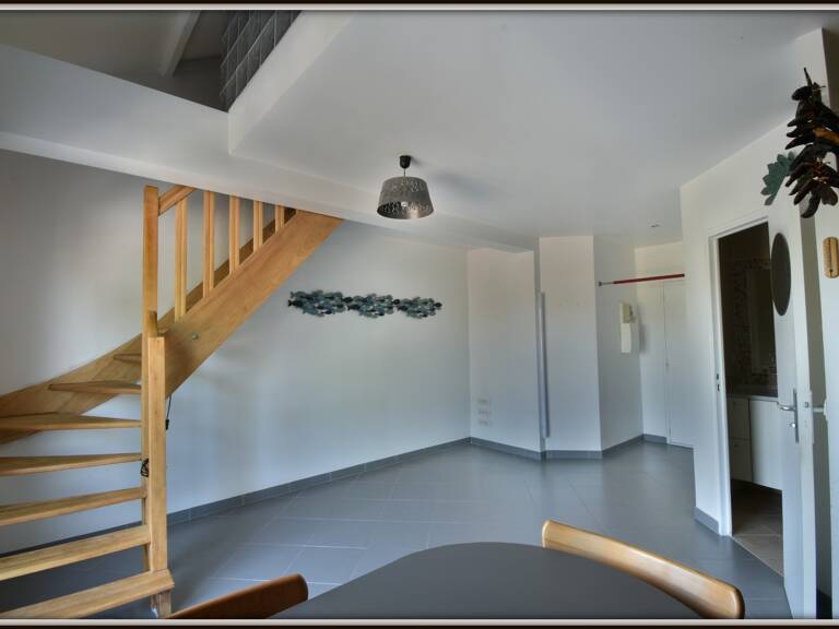 Appartement à vendre Triangle d’Or de Sainte-Geneviève-des-Bois – Un duplex au dernier étage avec balcon et 2 parkings — photo 1