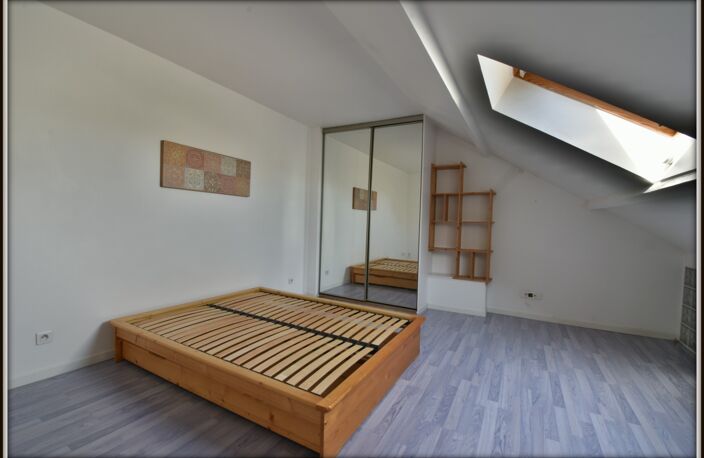 Appartement à vendre Triangle d’Or de Sainte-Geneviève-des-Bois – Un duplex au dernier étage avec balcon et 2 parkings — photo 5