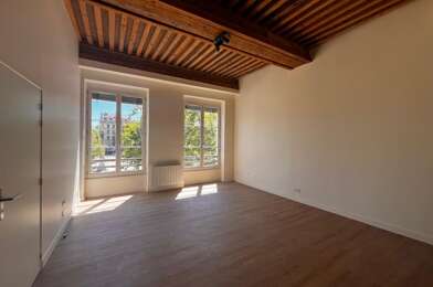 Appartement 3 pièces 1140 €
