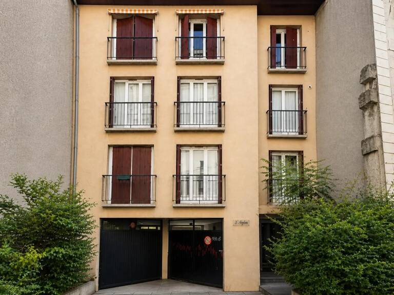 Appartement de 3 pièces de 84 m² à Saint-Étienne — photo 1