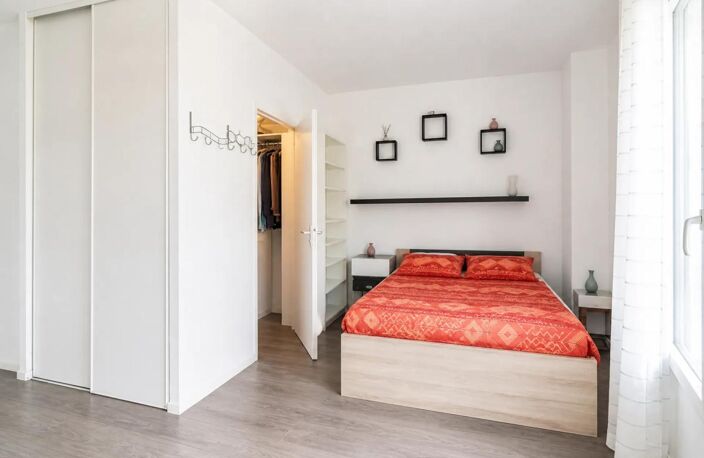 Appartement 4 pièces 77 m² avec terrasse de 18 m² à Stains — photo 4