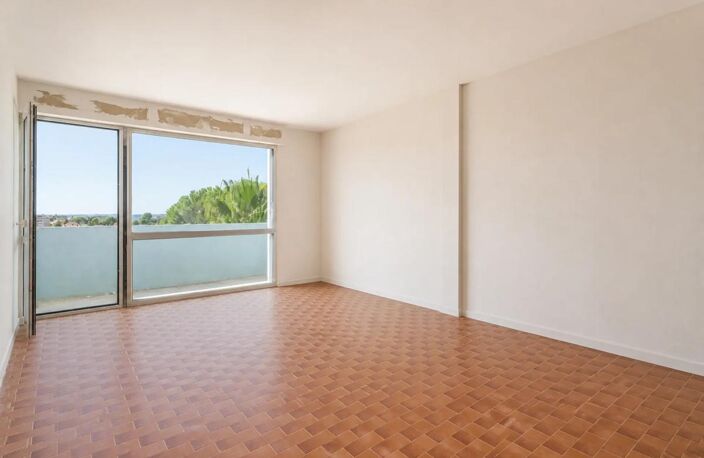 Appartement de 3 pièces de 53 m² à Nîmes — photo 2