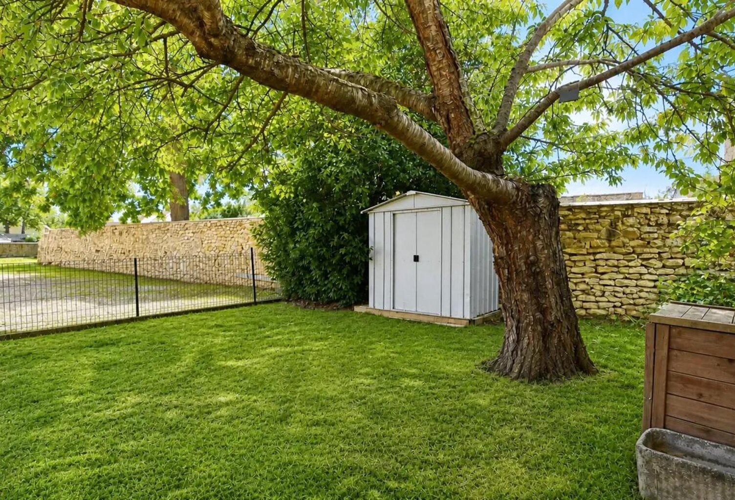 Maison de 4 pièces de 80 m² situé à Baron — photo 1