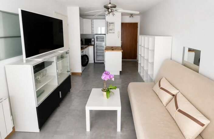 Appartement 2 pièces de 28 m² situé à Le Lavandou 700M de la mer — photo 3