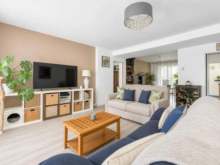 Appartement familial T5 de 112 m², Tours Nord, limite St Cyr — photo 1