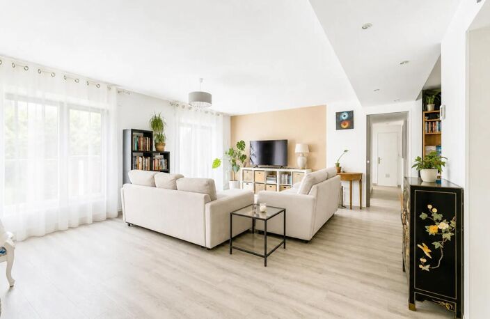 Appartement familial T5 de 112 m², Tours Nord, limite St Cyr — photo 5