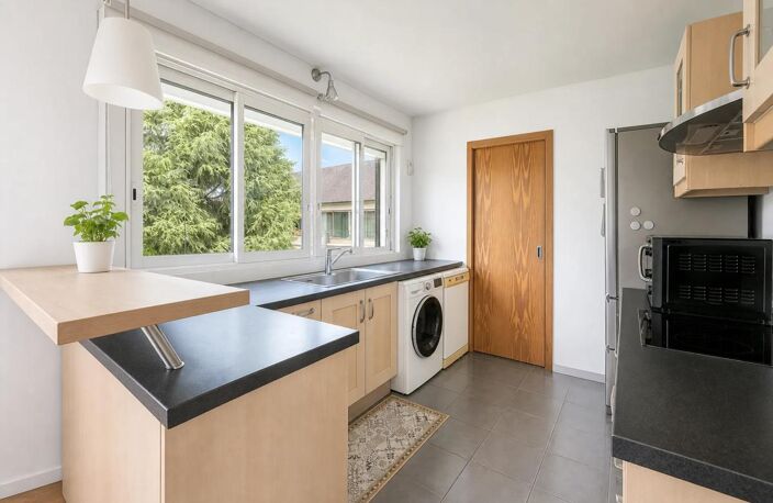 Appartement familial T5 de 112 m², Tours Nord, limite St Cyr — photo 2