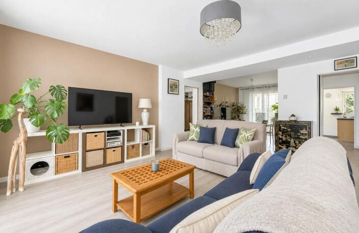 Appartement familial T5 de 112 m², Tours Nord, limite St Cyr — photo 3